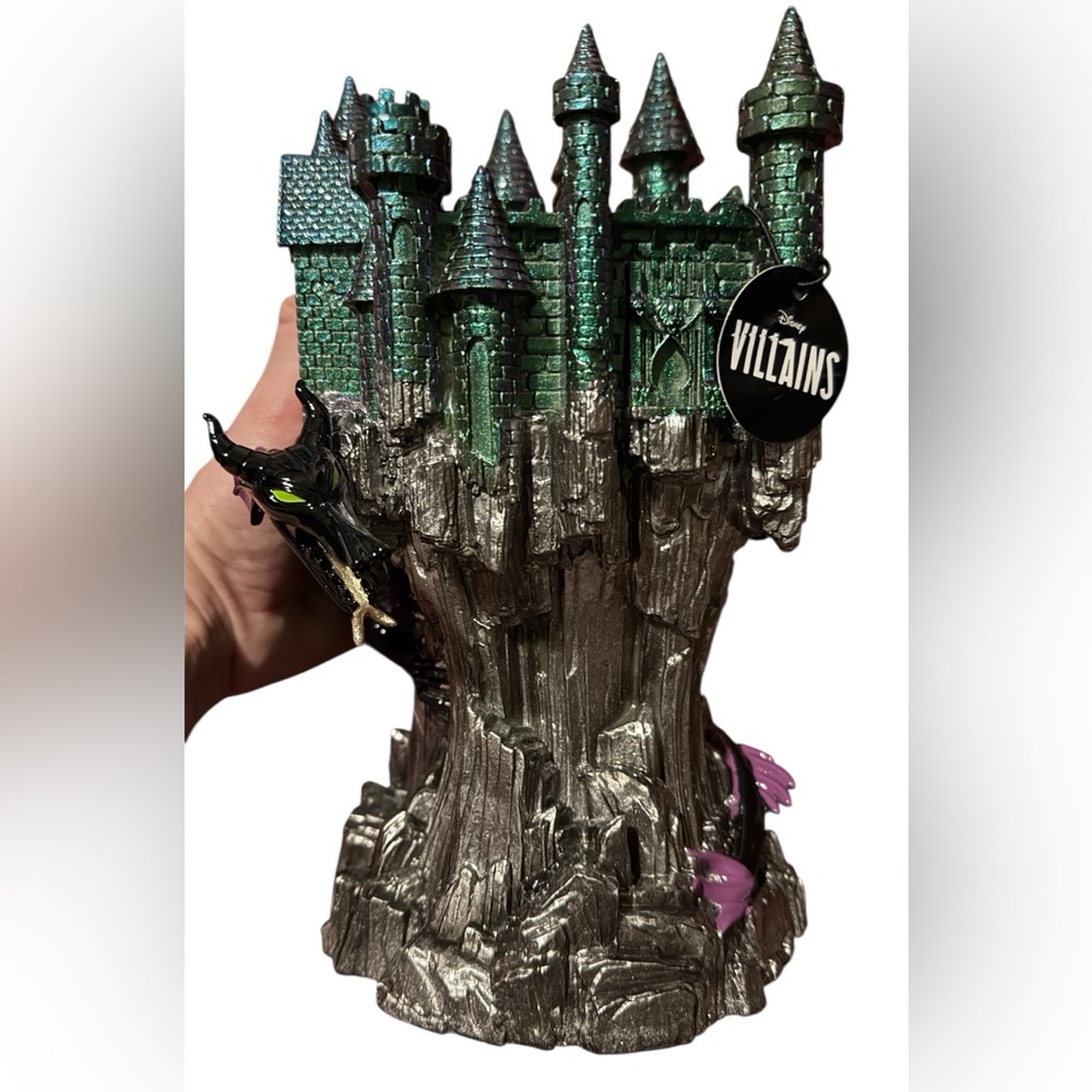 New Malificent Dragon Castle Pedestal for Bath & Body Works 3-wick candle - Picture 2 of 5